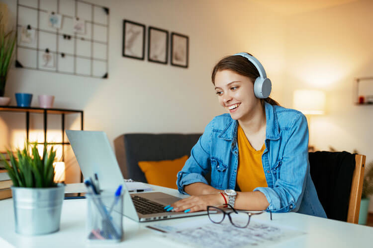 BigBlueButton für Bildungseinrichtungen - BBB Online Unterricht Online-Seminar mit BBB